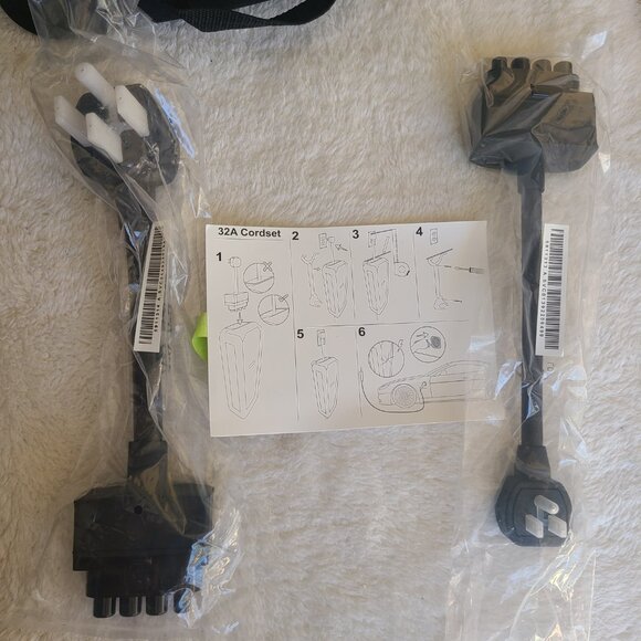 Mercedes-Benz Webasto Go Portable EV Electric Vehicle Charger Cable - Picture 3 of 4